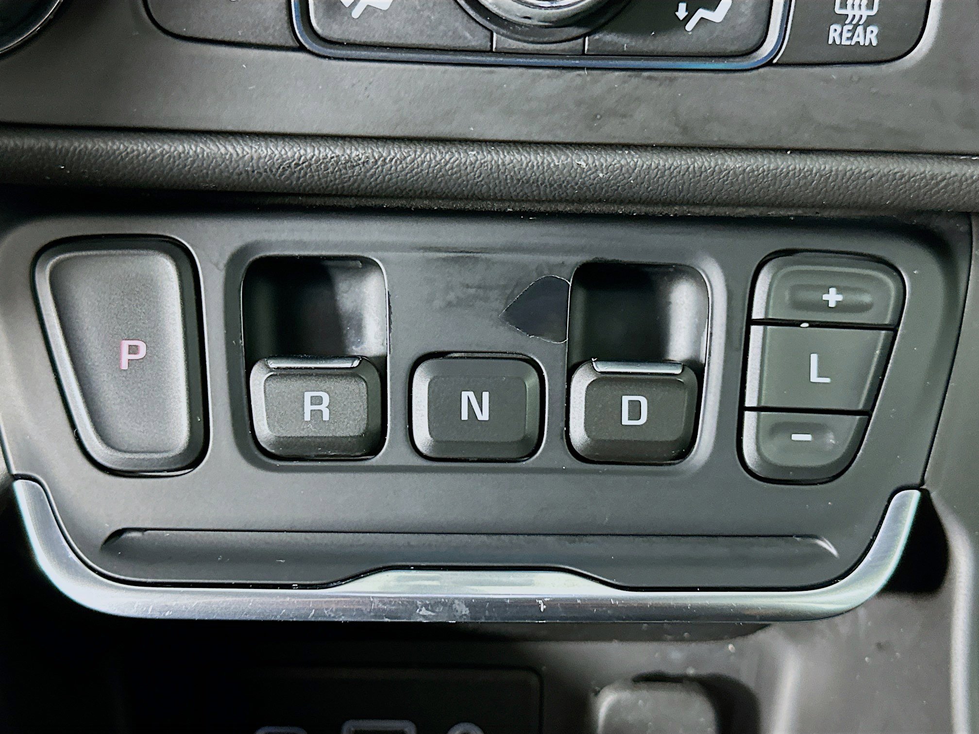 Used 2018 GMC Terrain SLE w/ Driver Convenience Package image 23