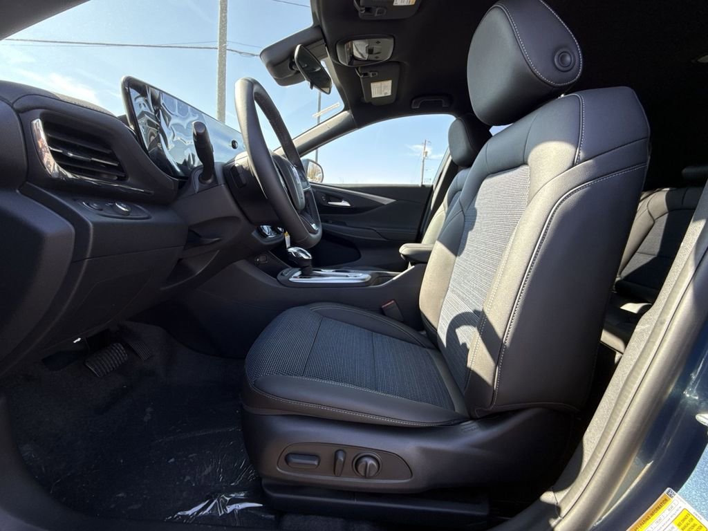 New 2026 Buick Envista Sport Touring w/ Convenience I Package FWD image 13