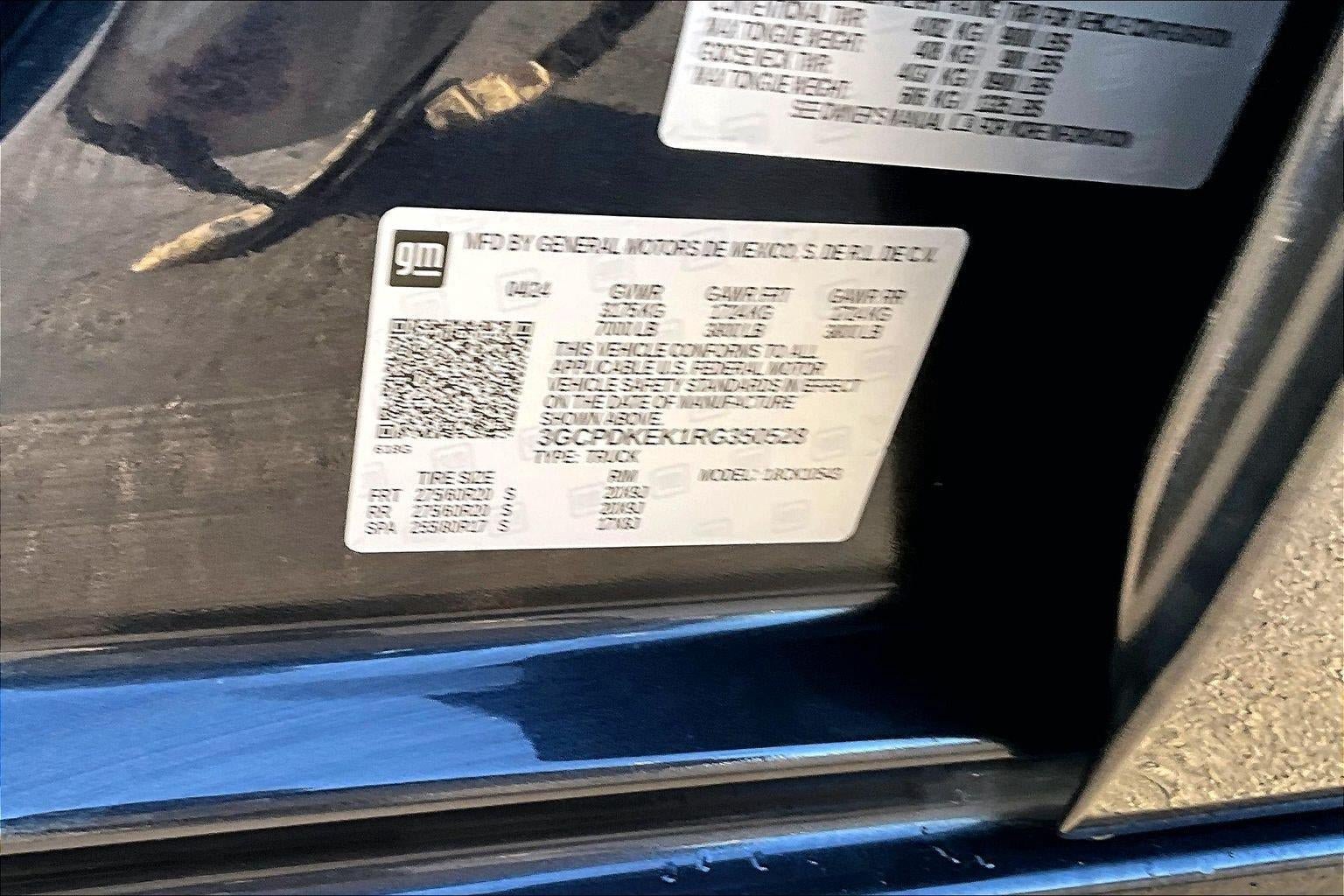 Used 2024 Chevrolet Silverado 1500 LT AWD/4WD image 29