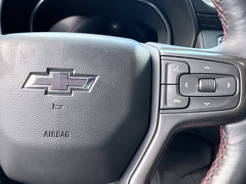Used 2022 Chevrolet Suburban RST w/ Luxury Package AWD/4WD image 19