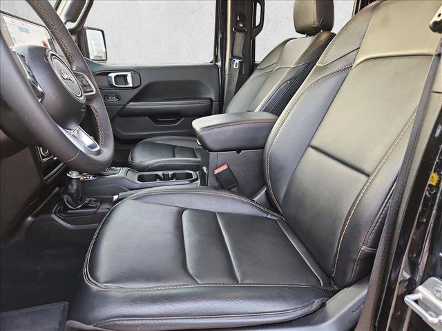 Used 2024 Jeep Wrangler Unlimited Sahara w/ Safety Group AWD/4WD image 15