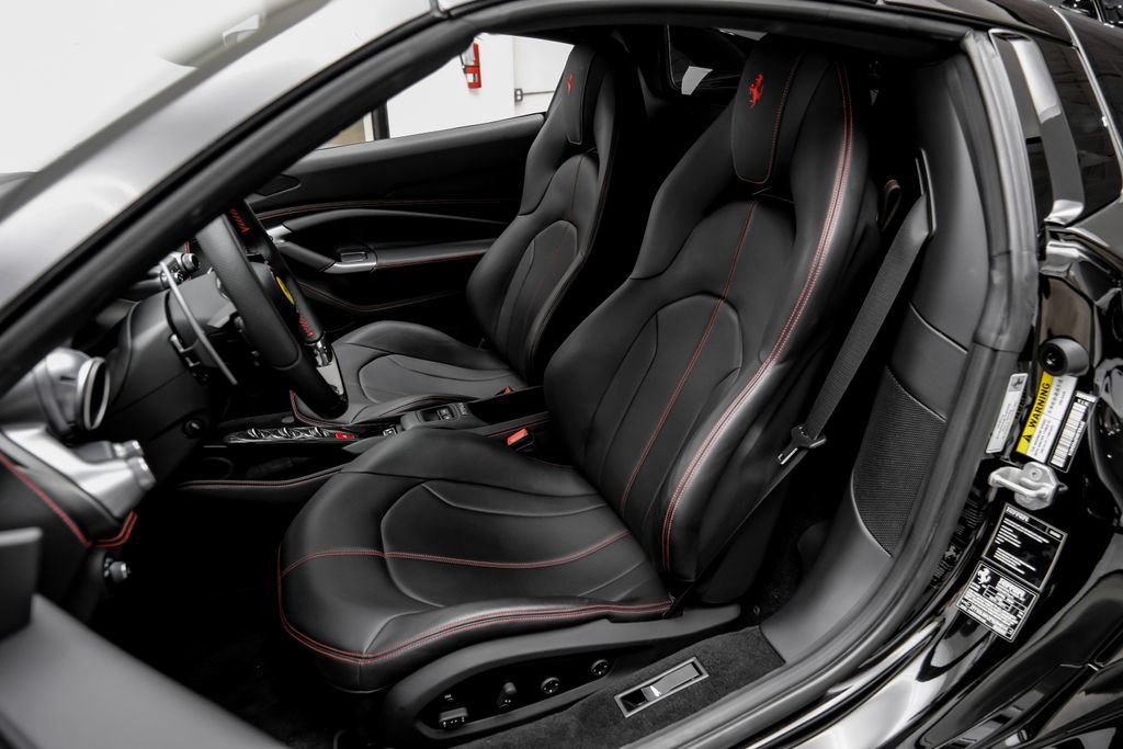 Used 2023 Ferrari F8 Tributo RWD image 43