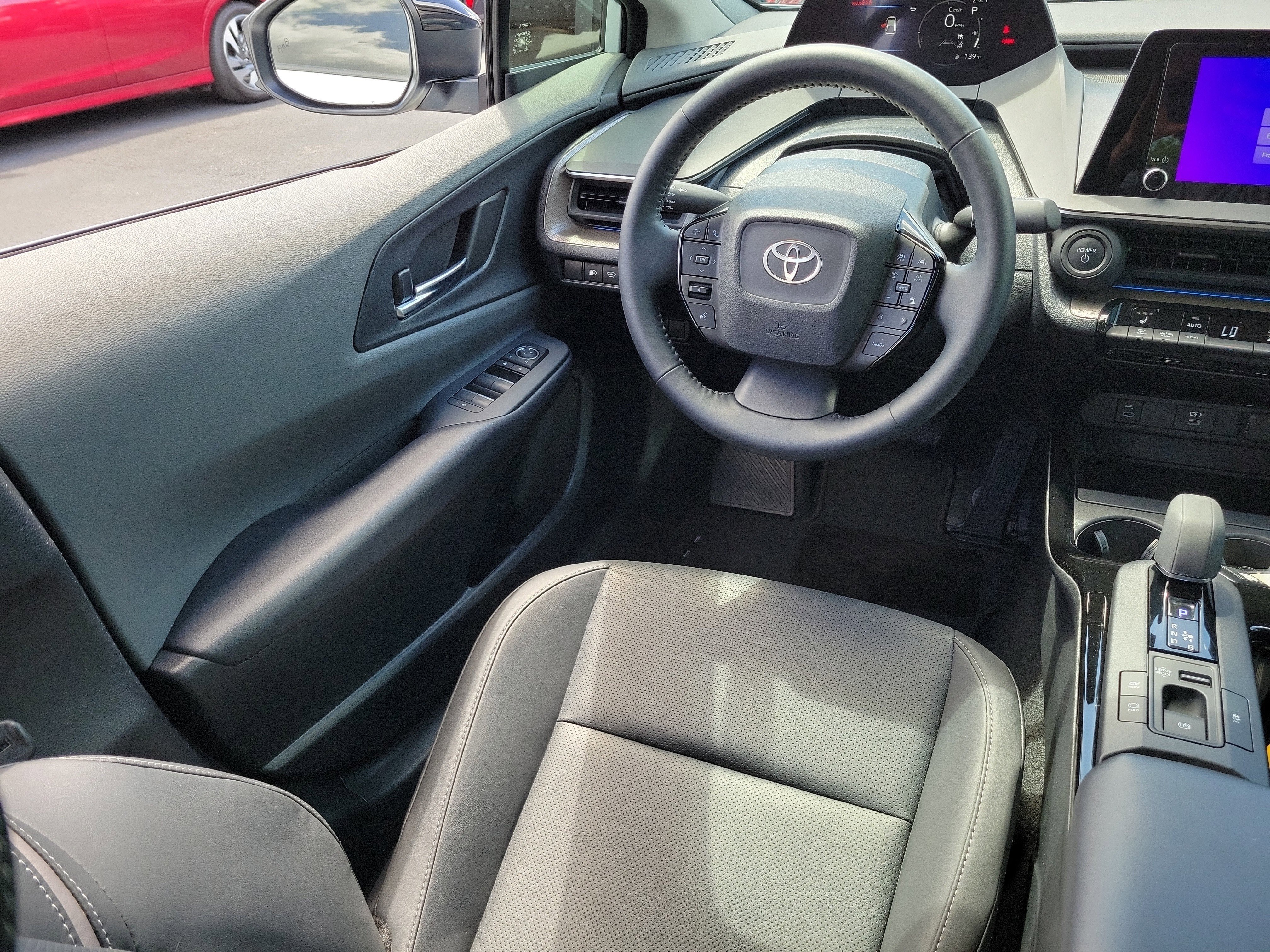 Used 2024 Toyota Prius XLE image 15