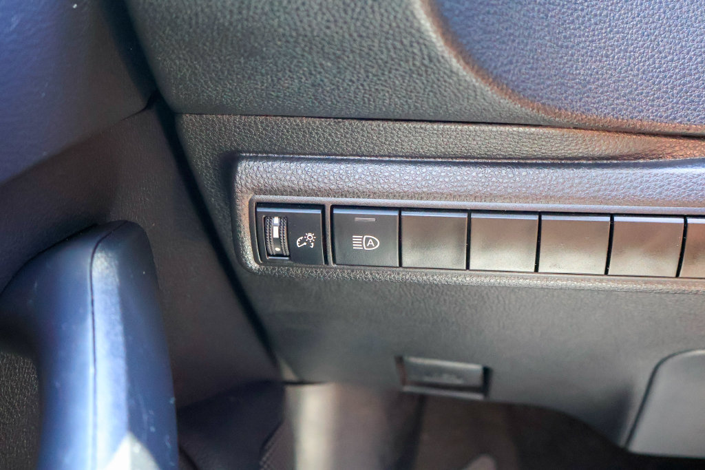 Used 2026 Toyota Corolla LE FWD image 19