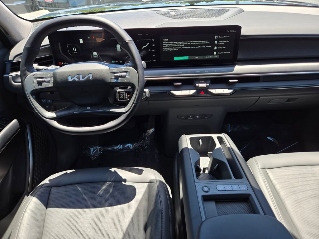 Certified 2024 Kia EV9 Light Long Range RWD image 21