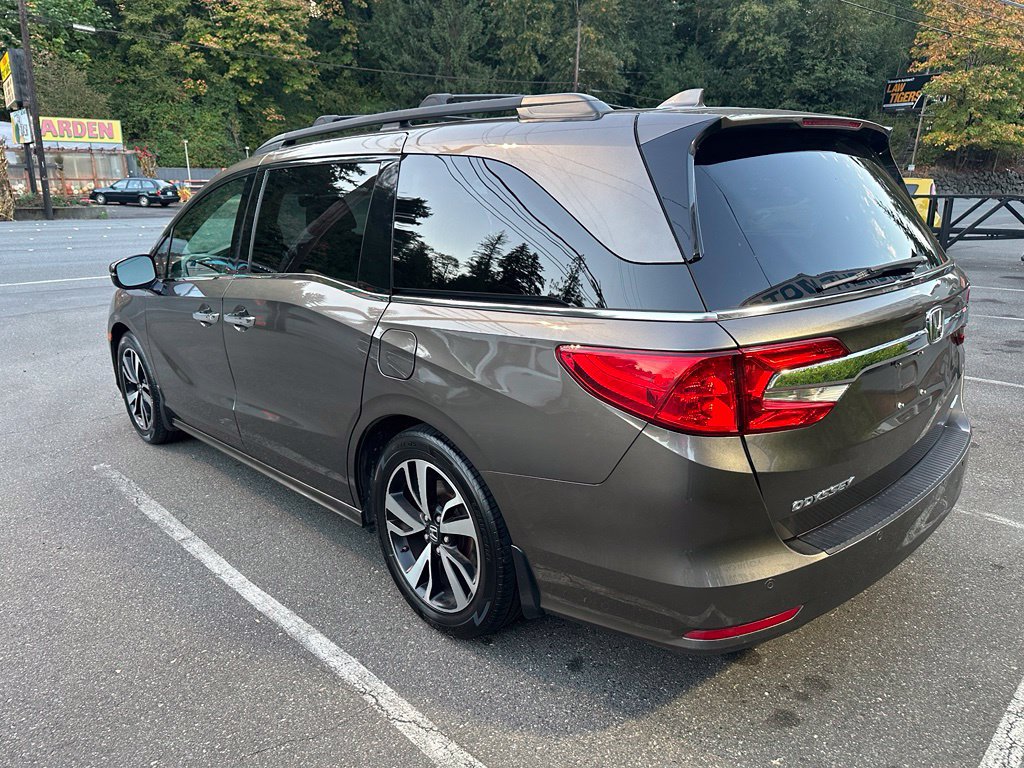 Used 2018 Honda Odyssey Elite image 7