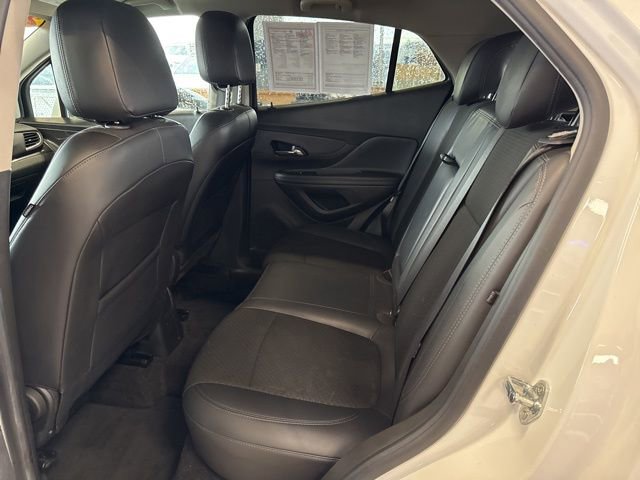 Used 2020 Buick Encore Preferred image 18