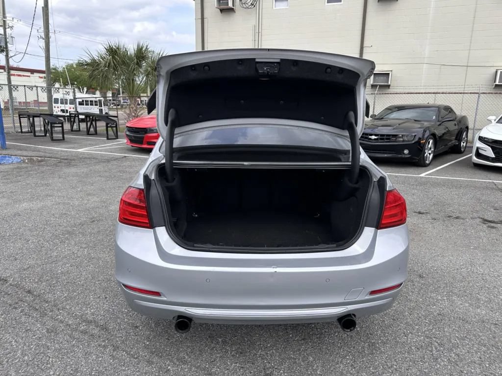 Used 2014 BMW ActiveHybrid 3 RWD image 16