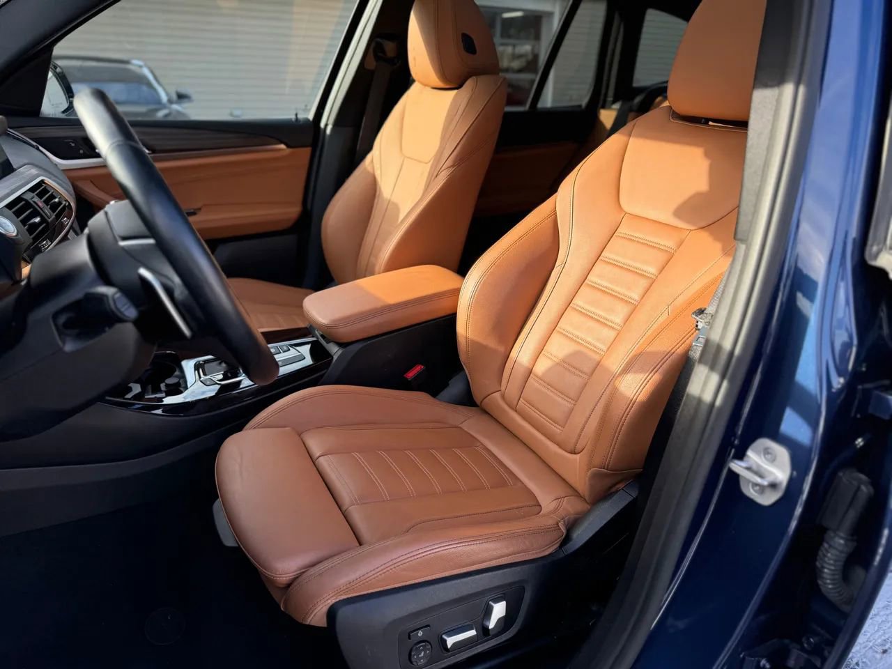 Used 2021 BMW X3 xDrive30e w/ Convenience Package image 10