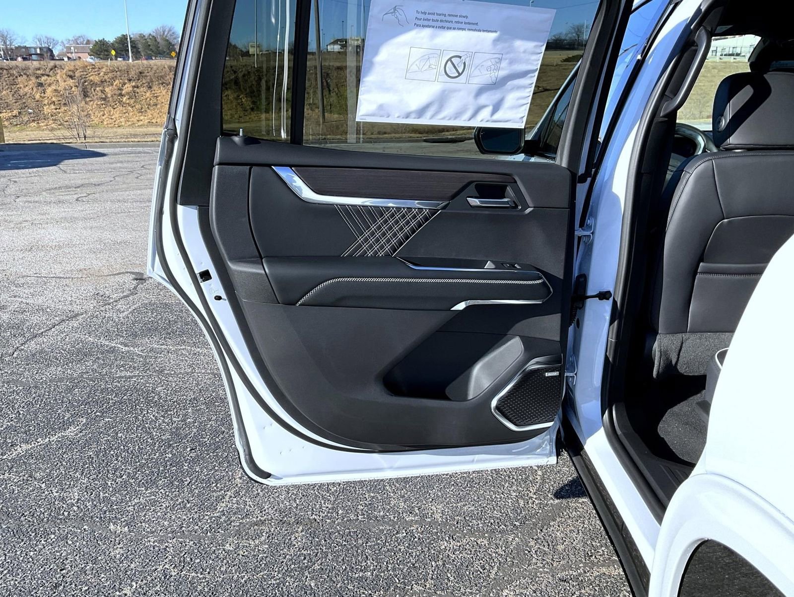 New 2026 GMC Acadia Denali w/ Super Cruise Package image 21