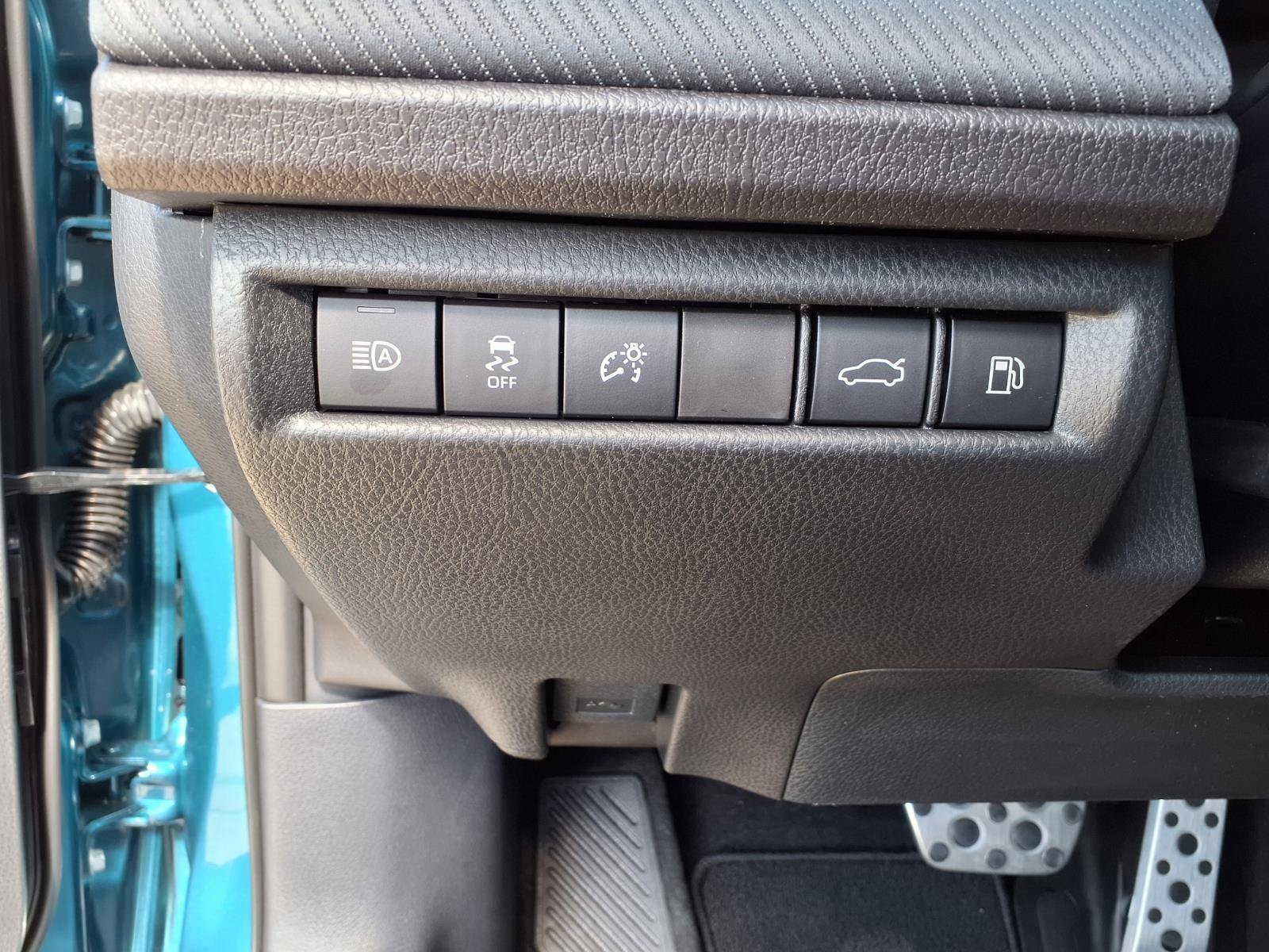 New 2026 Toyota Camry SE w/ Convenience Package FWD image 22