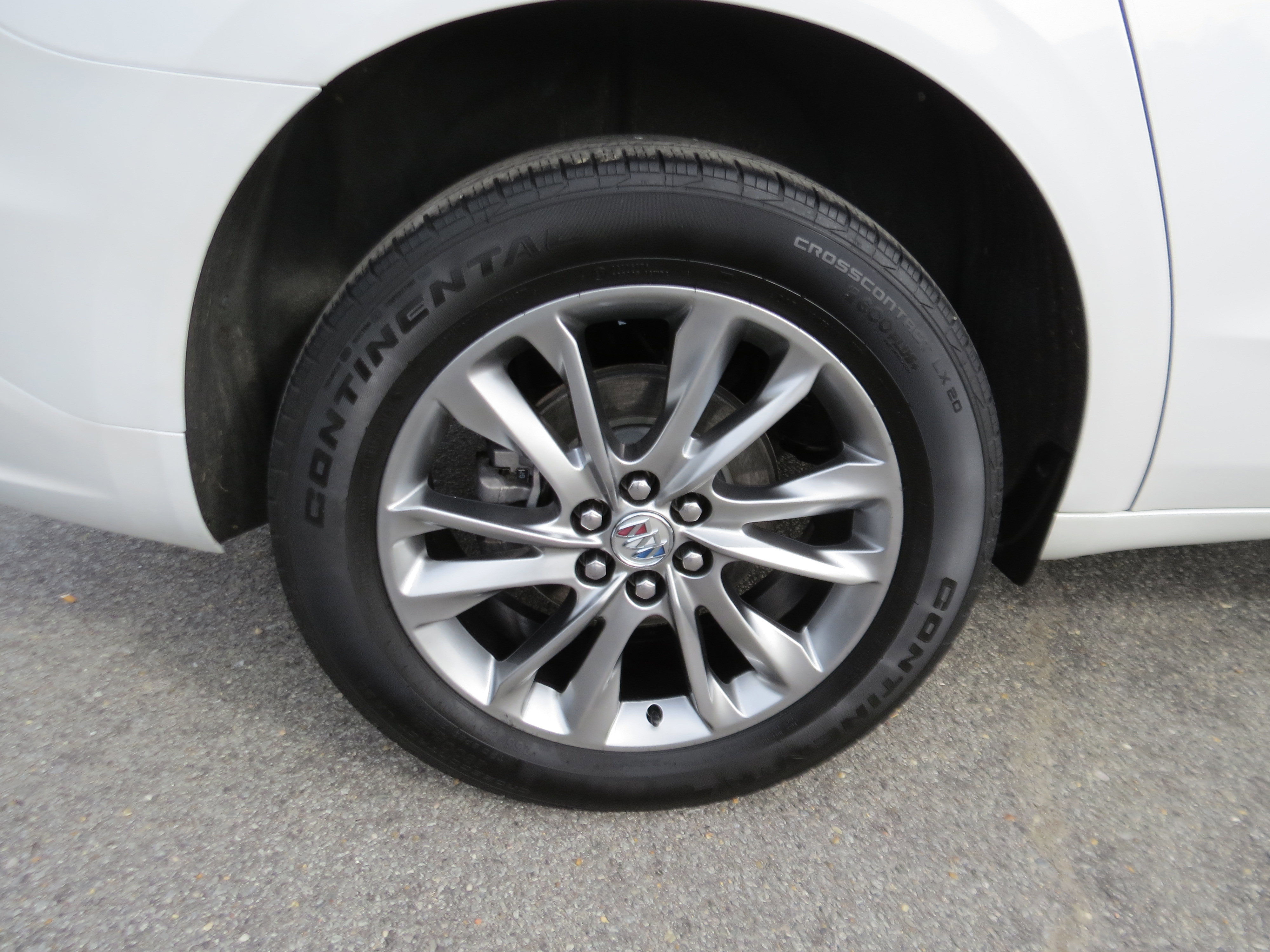 Used 2024 Buick Enclave Avenir w/ Trailering Package, 5000 lbs. image 10