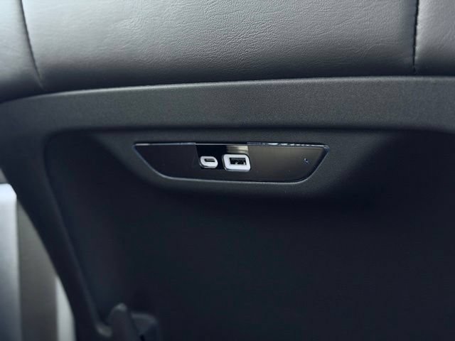 New 2027 Chrysler Pacifica Select FWD image 25