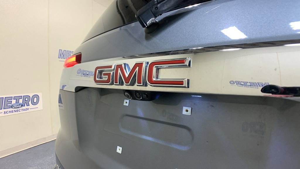 Used 2021 GMC Acadia Denali w/ Denali Technology Package image 20