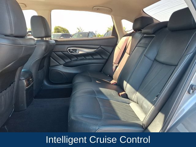 Used 2017 INFINITI Q70 L 3.7 w/ Deluxe Touring Package AWD/4WD image 19