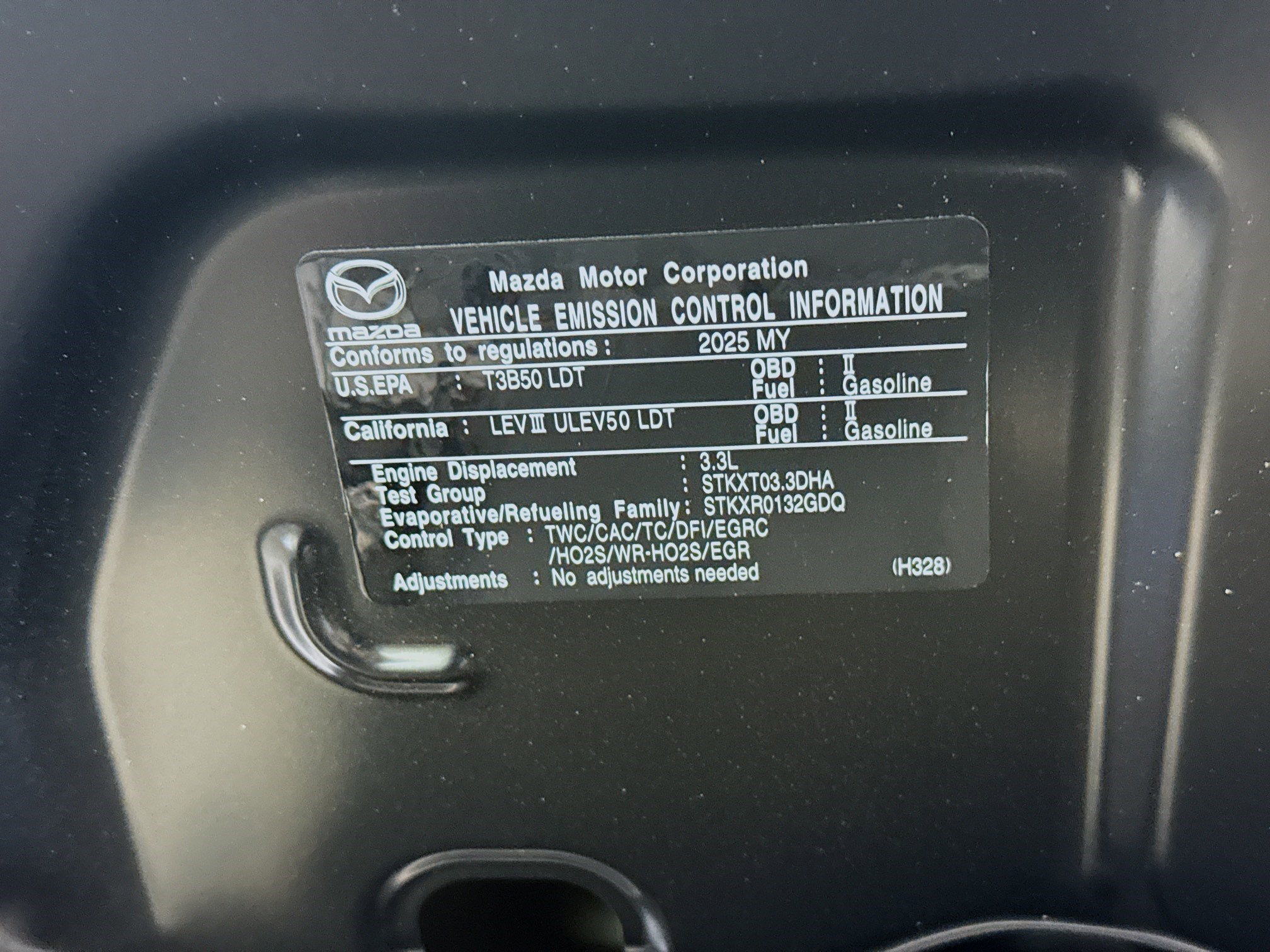 Used 2025 MAZDA CX-70 3.3 Turbo S w/ Premium Package image 26