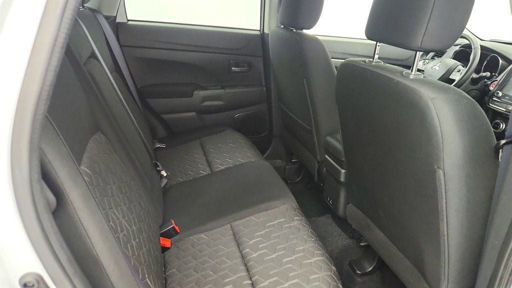 Used 2024 Mitsubishi Outlander Sport AWD image 20