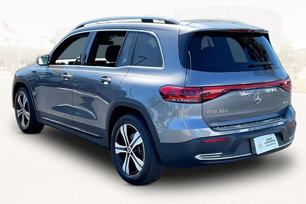 Used 2022 Mercedes-Benz EQB 350 4MATIC image 4