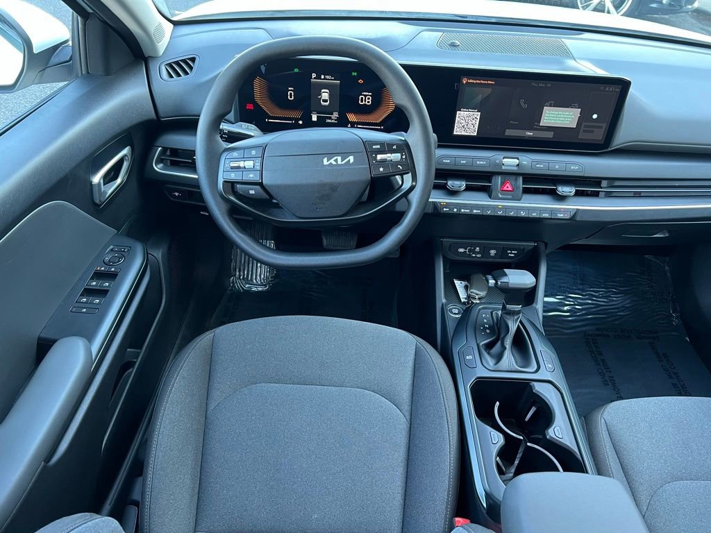 Used 2025 Kia K4 LXS image 22