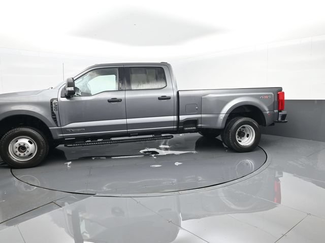 Used 2024 Ford F350 XLT AWD/4WD image 5