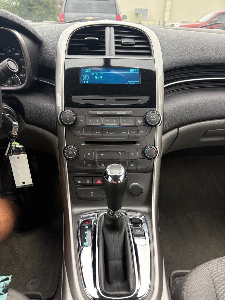 Used 2013 Chevrolet Malibu LS w/ Protection Package FWD image 15