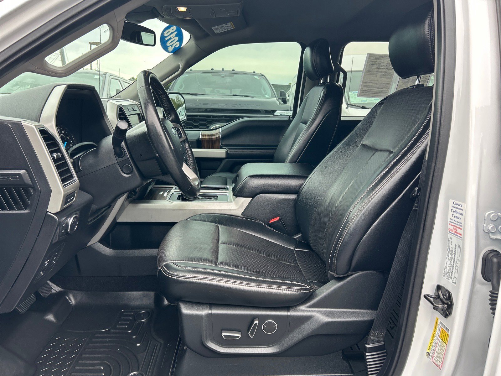 Used 2018 Ford F150 Lariat w/ Equipment Group 502A Luxury AWD/4WD image 9