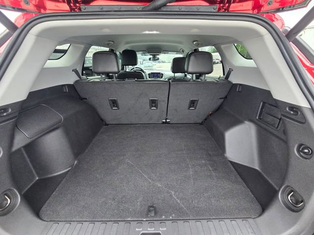 Used 2024 GMC Terrain SLT w/ Tech Package AWD/4WD image 12