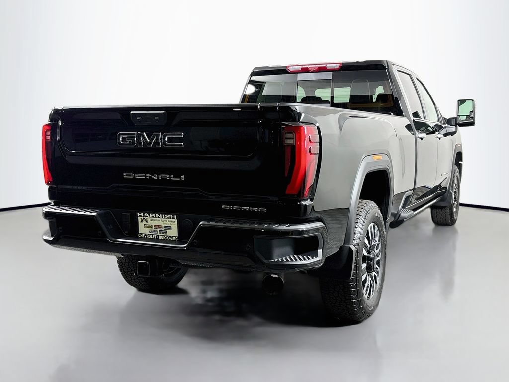New 2026 GMC Sierra 3500 Denali Ultimate AWD/4WD image 7