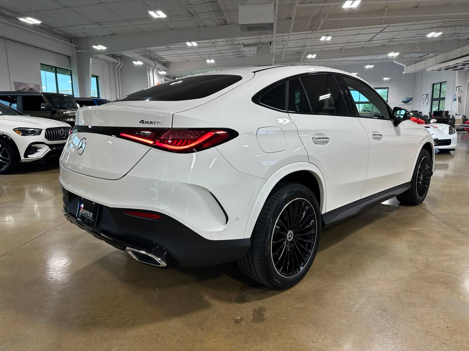Used 2026 Mercedes-Benz GLC 300 4MATIC image 8