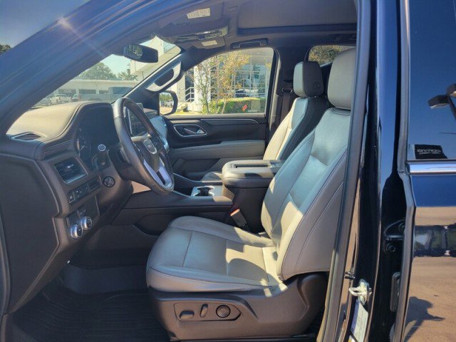 Used 2021 GMC Yukon XL SLT w/ SLT Premium Package image 11