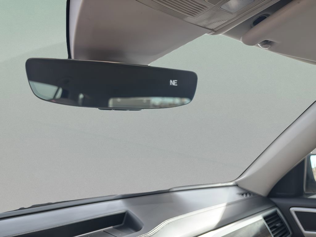 Used 2018 Volkswagen Atlas SE image 18