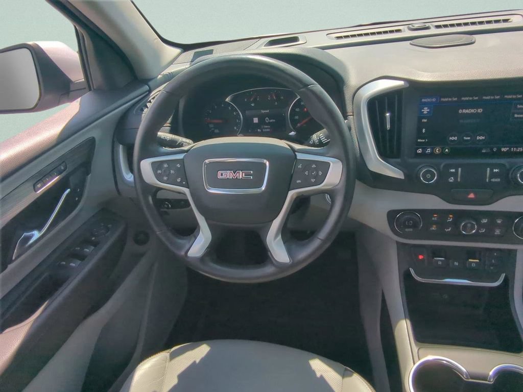 Used 2021 GMC Terrain SLT w/ Infotainment Package II FWD image 13