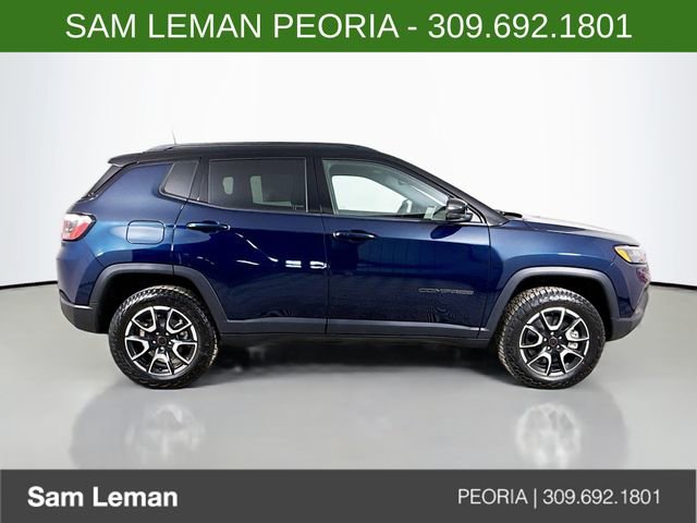 New 2026 Jeep Compass Trailhawk image 8