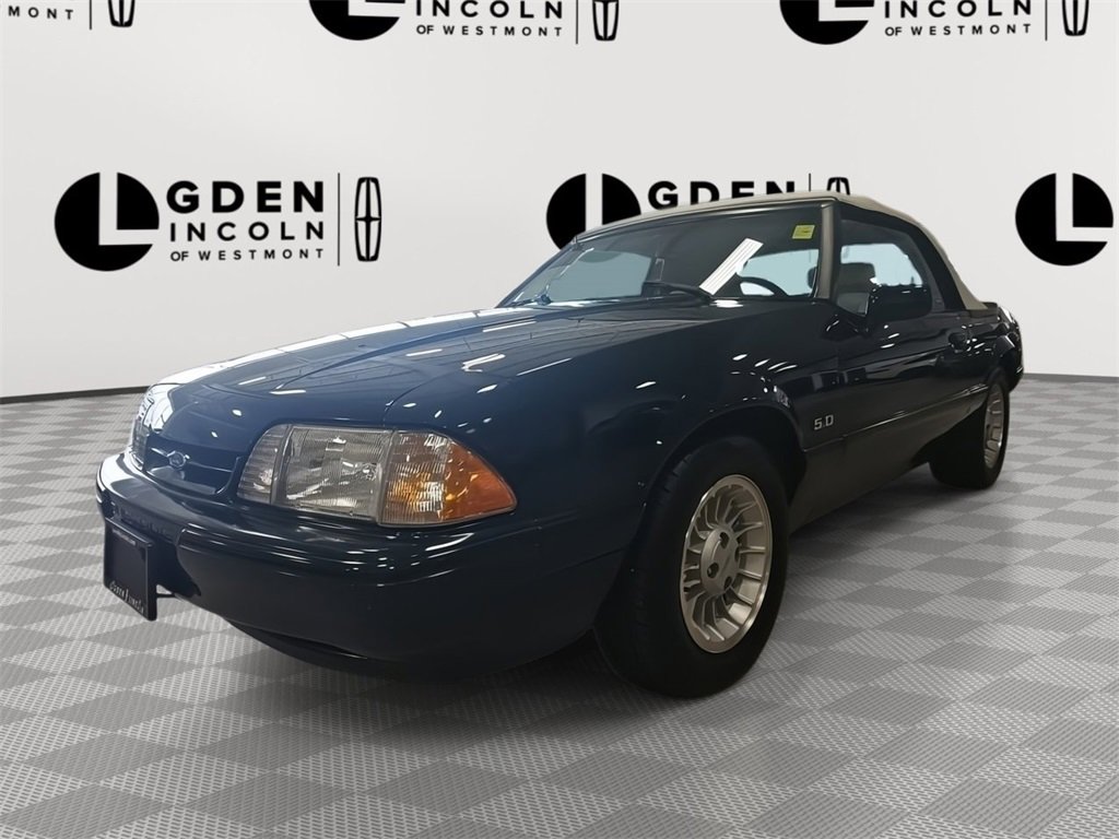 Used 1990 Ford Mustang LX image 1