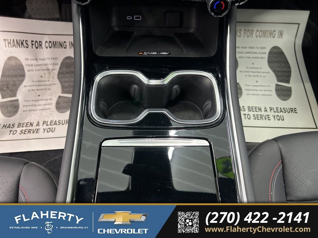 Used 2024 Chevrolet Traverse RS w/ LPO, Floor Liner Package AWD/4WD image 33