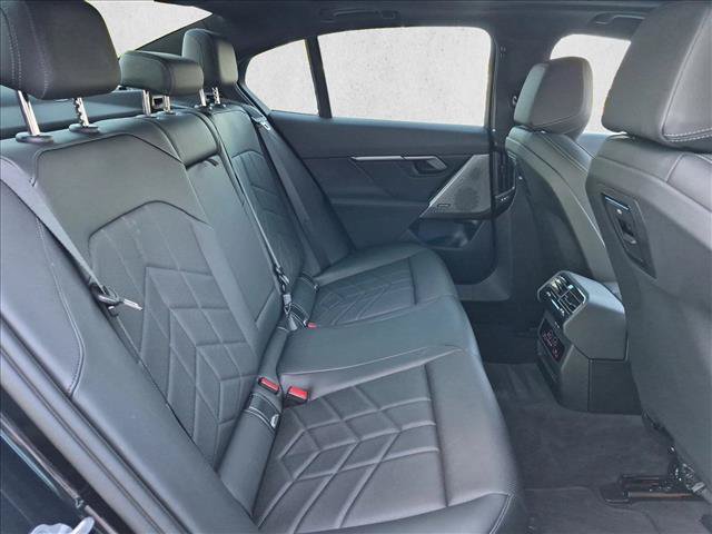 Certified 2026 BMW 530i w/ M Sport Package RWD image 21