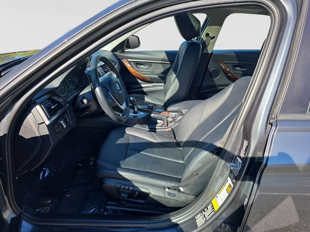Used 2014 BMW 328i xDrive Sedan AWD/4WD image 11