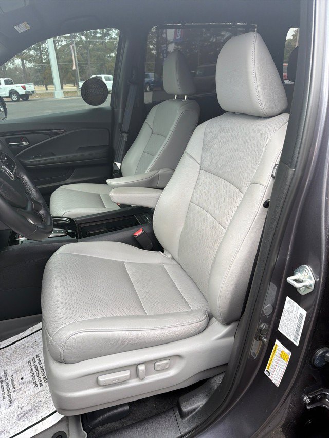 Used 2021 Honda Passport Touring image 12