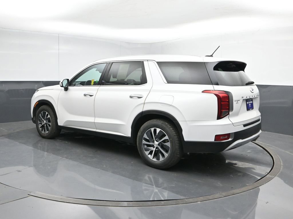 Used 2020 Hyundai Palisade SEL FWD image 3