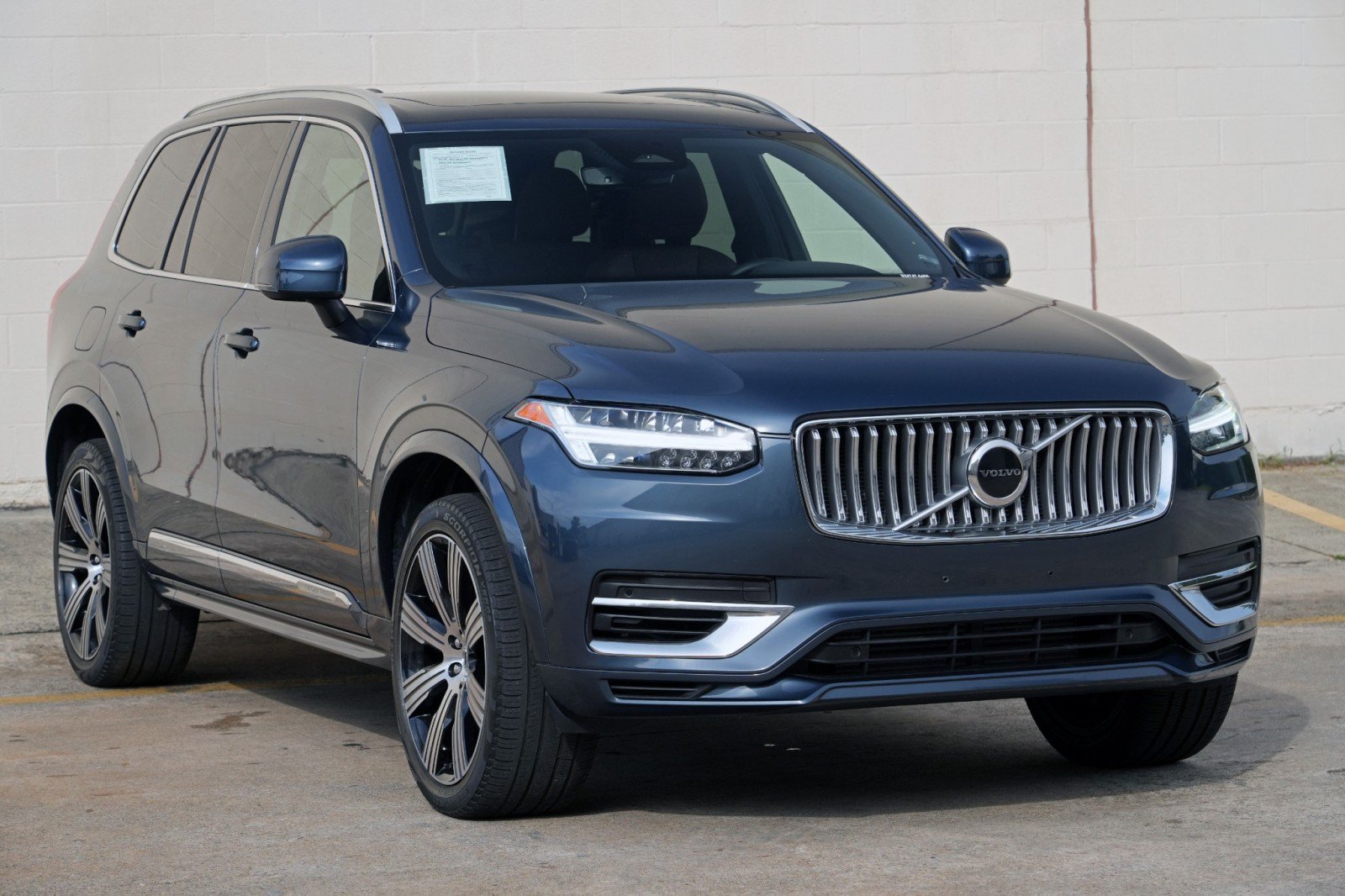 Used 2023 Volvo XC90 T8 Core AWD/4WD image 57