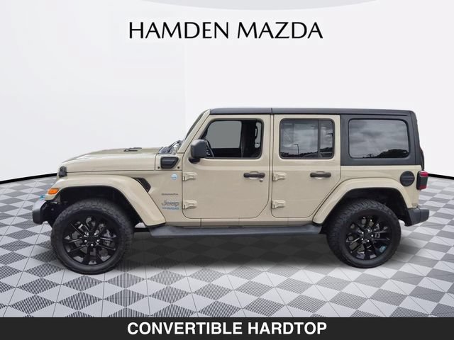 Used 2022 Jeep Wrangler Unlimited Sahara w/ Cold Weather Group AWD/4WD image 6