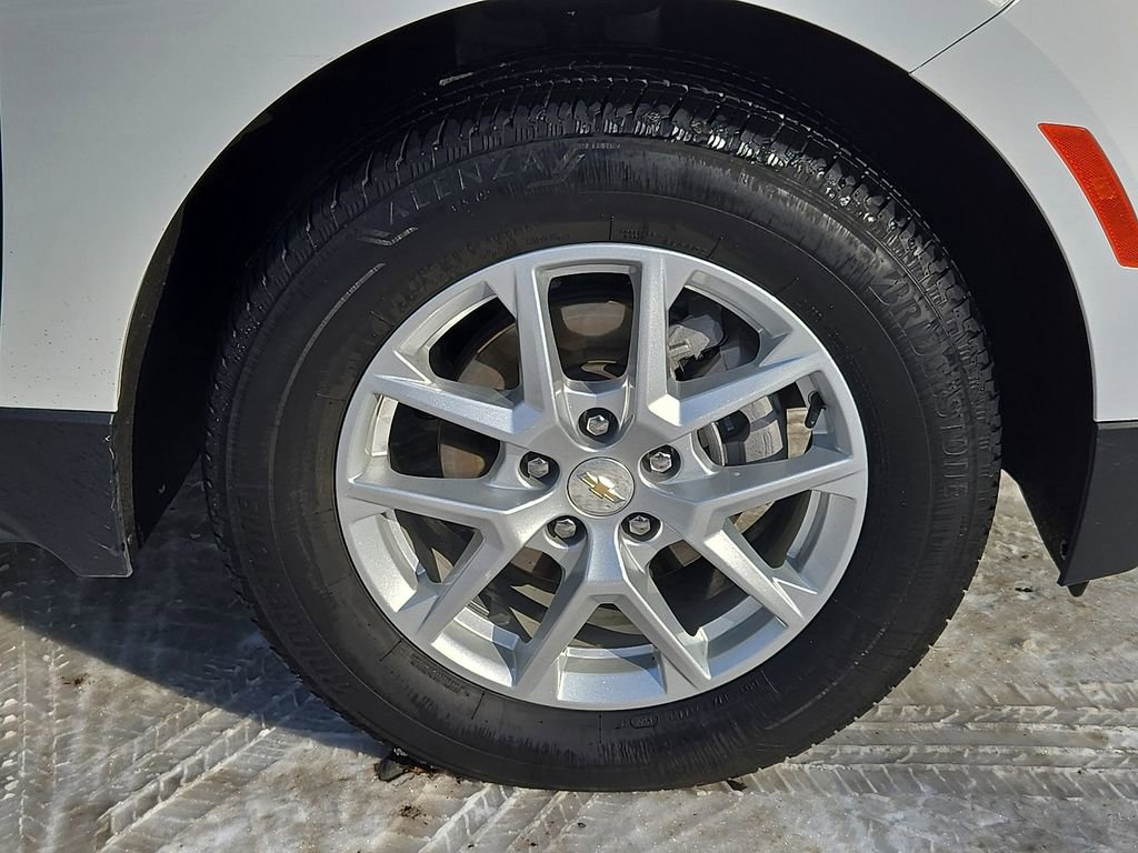 Used 2023 Chevrolet Equinox LT image 10