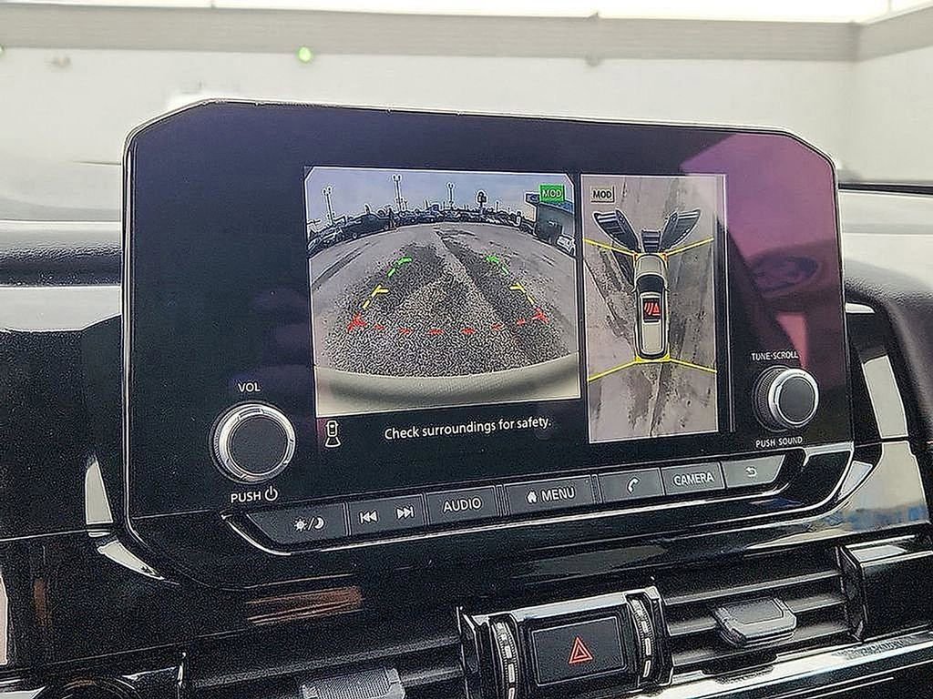 Used 2025 Nissan Pathfinder Rock Creek image 9