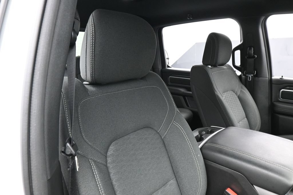Used 2025 RAM 1500 Big Horn AWD/4WD image 39