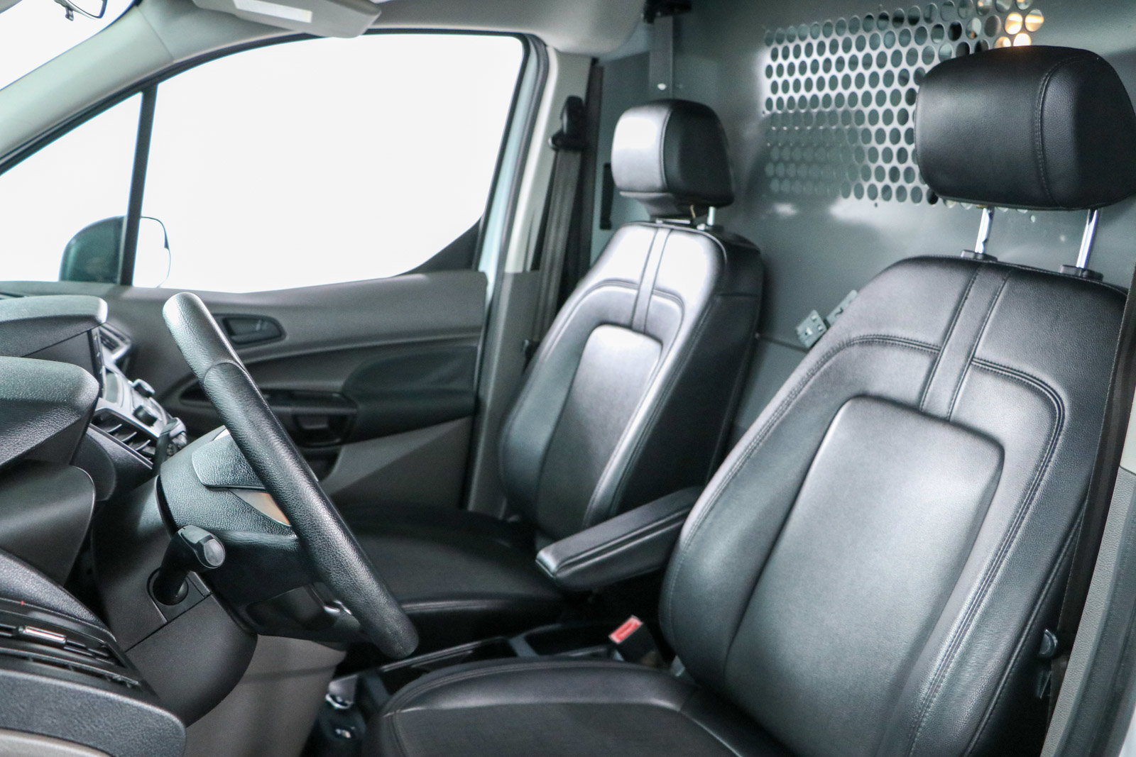 Used 2019 Ford Transit Connect XL FWD image 23