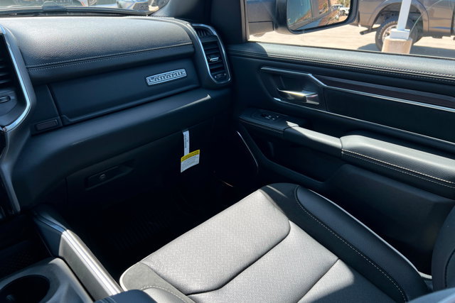 New 2026 RAM 1500 Laramie AWD/4WD image 10