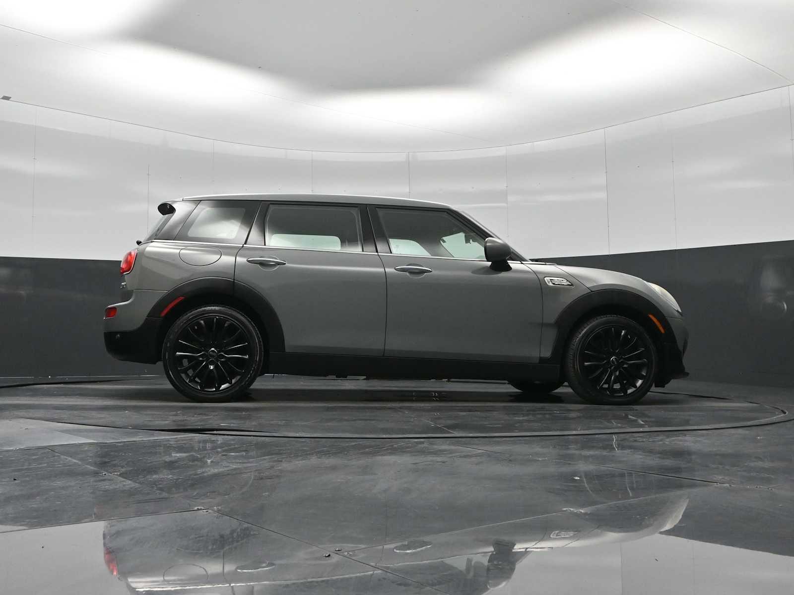 Used 2018 MINI Cooper Clubman image 30