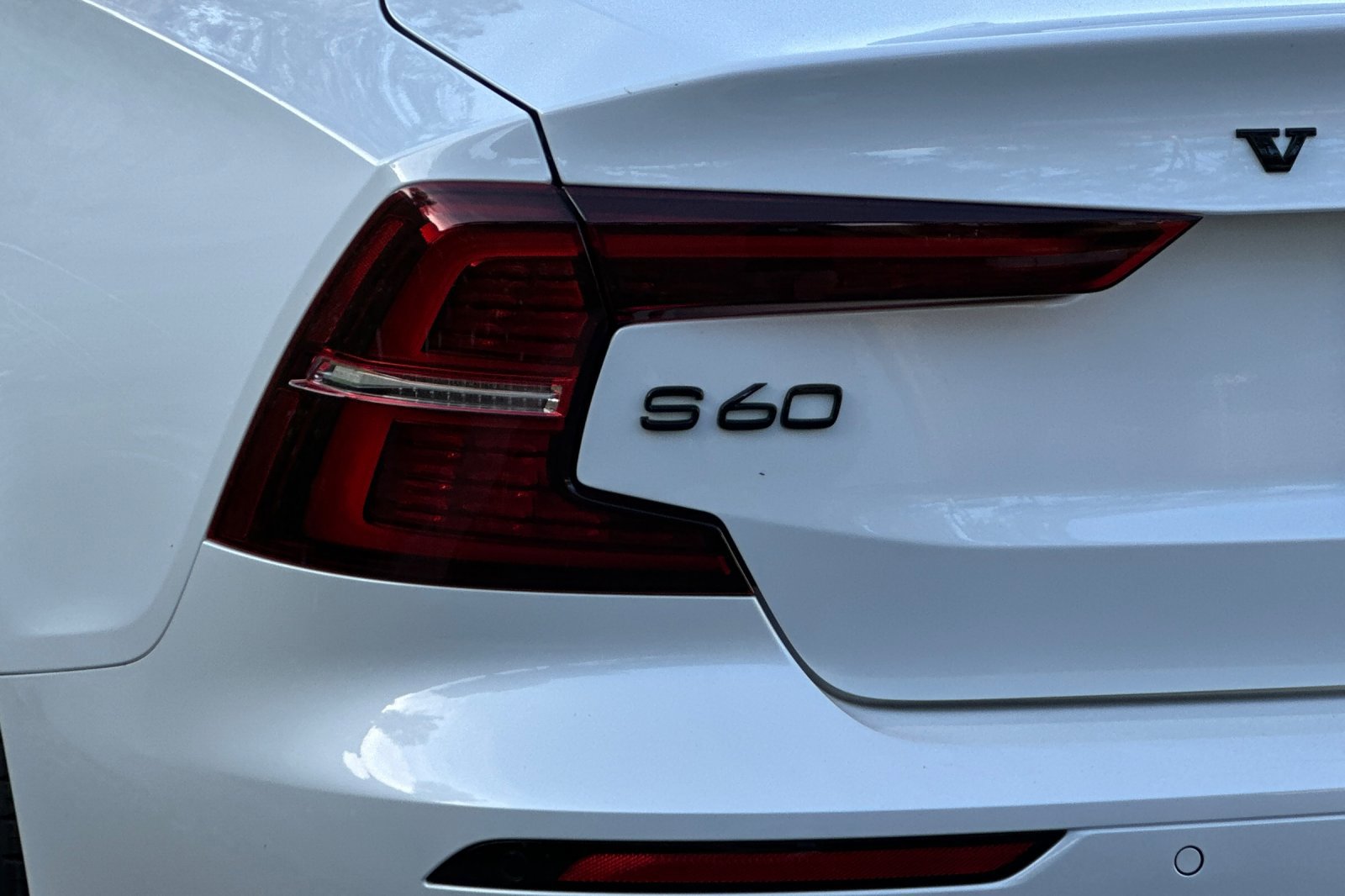 Certified 2023 Volvo S60 B5 Plus w/ Climate Package image 34