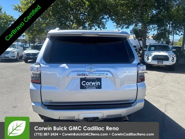 Used 2018 Toyota 4Runner SR5 AWD/4WD image 7
