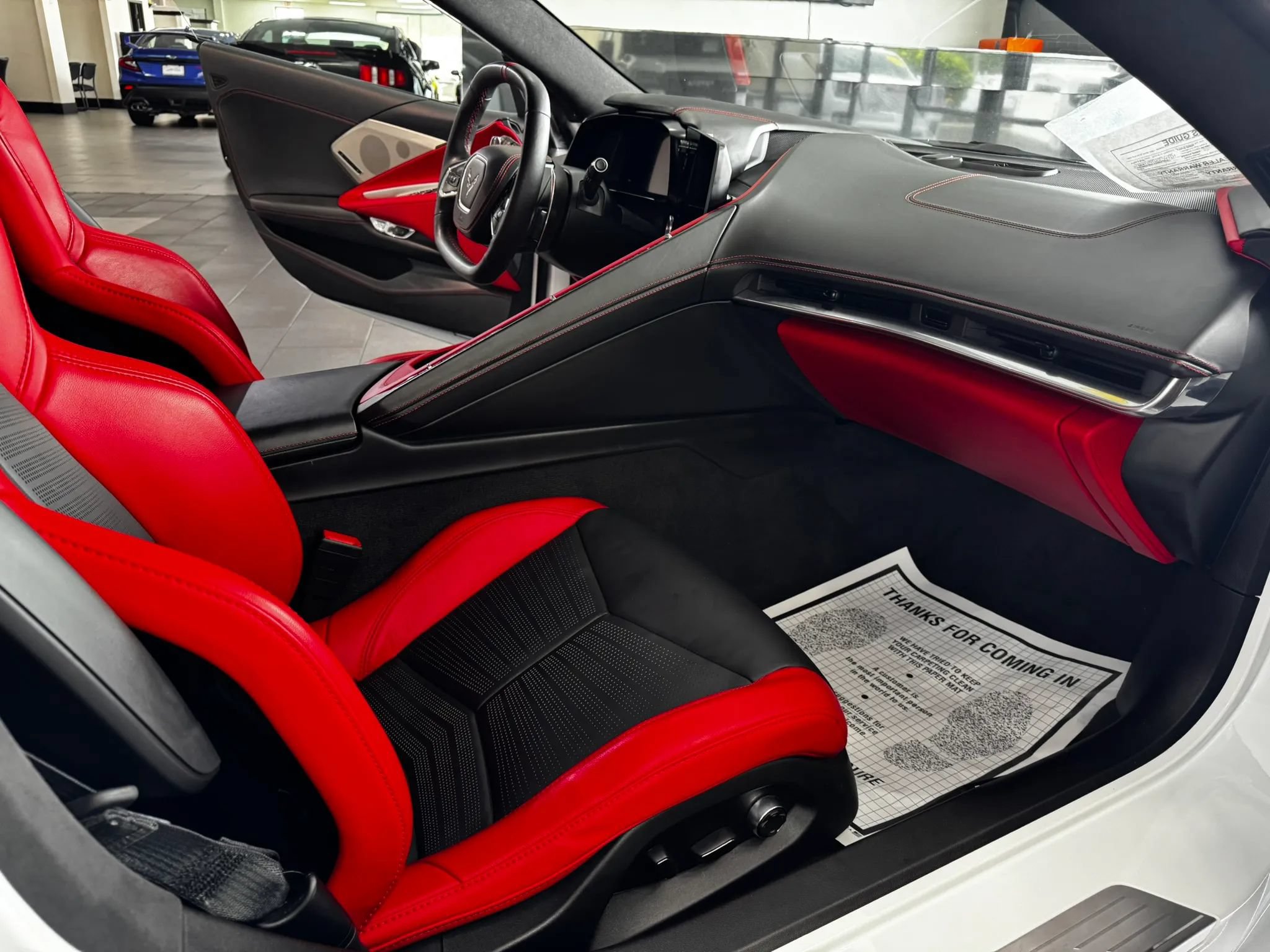 Used 2023 Chevrolet Corvette Stingray Premium Conv w/ Z51 Performance Package RWD image 22